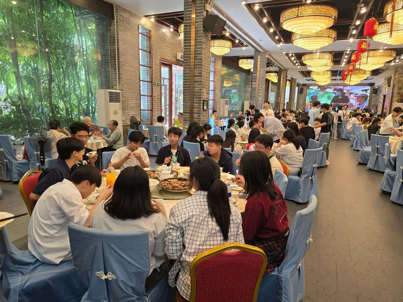 一起品嚐廣州的地道美食